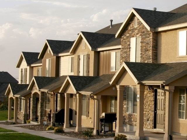 Home Buying Basics: Home vs. Townhome vs. Condo